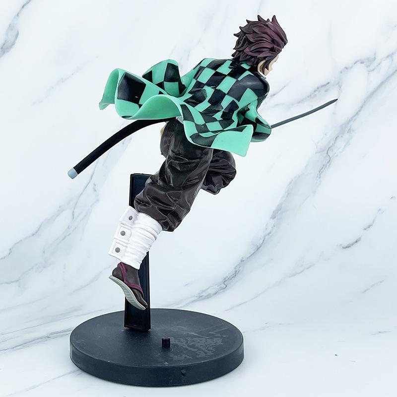 Hot Anime Figure Tanjirou Agatsuma Zenitsu Kyoujurou Anime Model Action Figure PVC Collection Toy For Gift