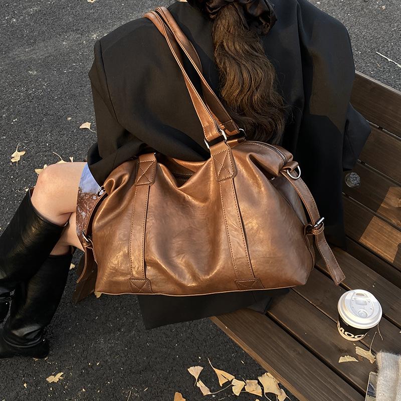 

Премиальная сумка-мессенджер Maillard женская осень-зима 2025 ретро повседневная сумка через плечо большая вместимость сумка-тоут коричневый