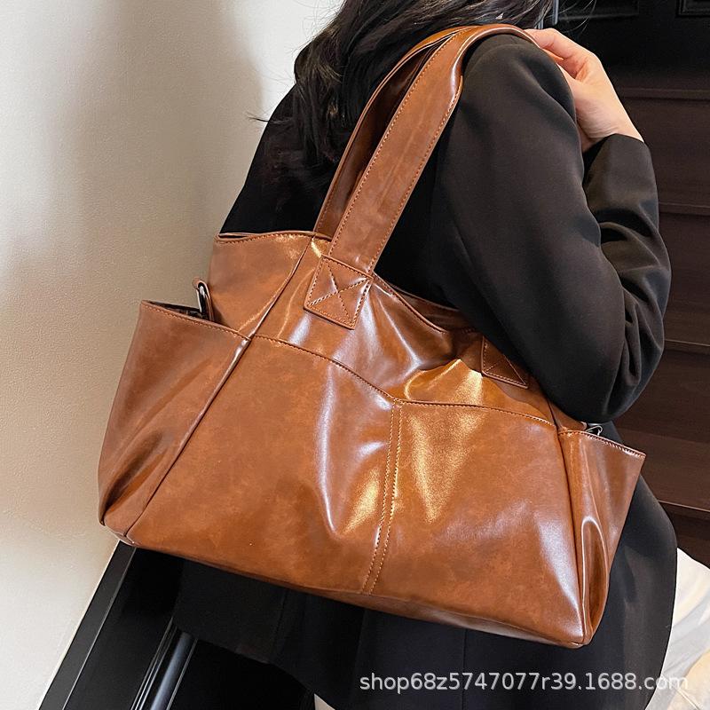 Handbag Bag Women's 2025 New Large-capacity Retro Shoulder Bag Versatile Trend Crossbody Commuter Bag