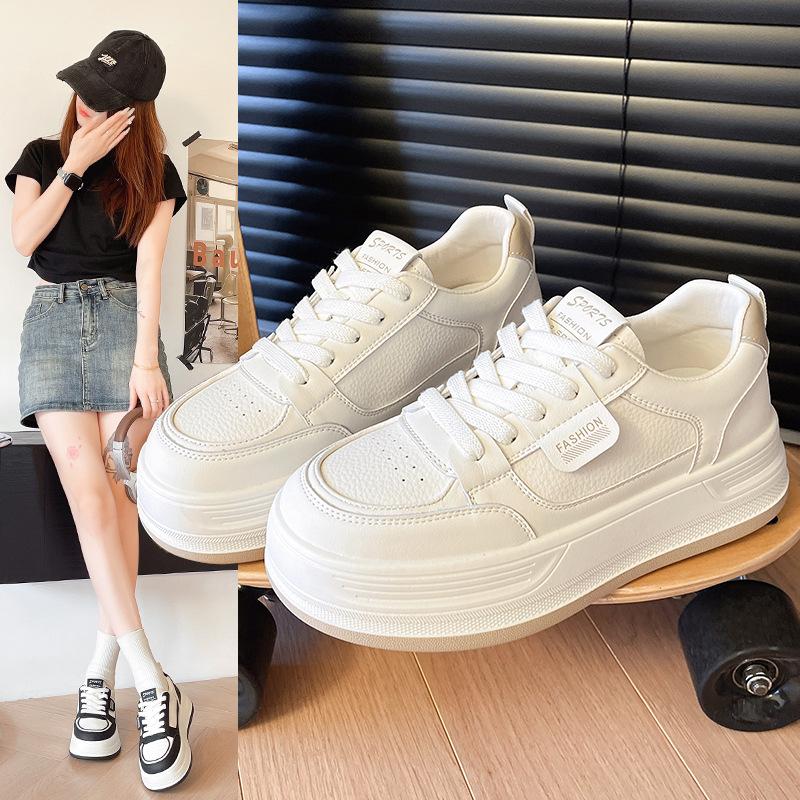 Platform white shoes women's 2025 autumn new leather versatile sports and leisure shoes comfortable soft sole lightweight board shoes women