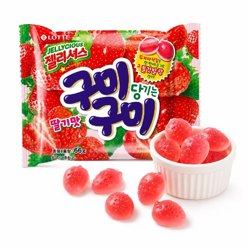 Мягкие конфеты Lotte со вкусом клубники 66 г #Strawberry Flavored Soft Candies x 1pack green