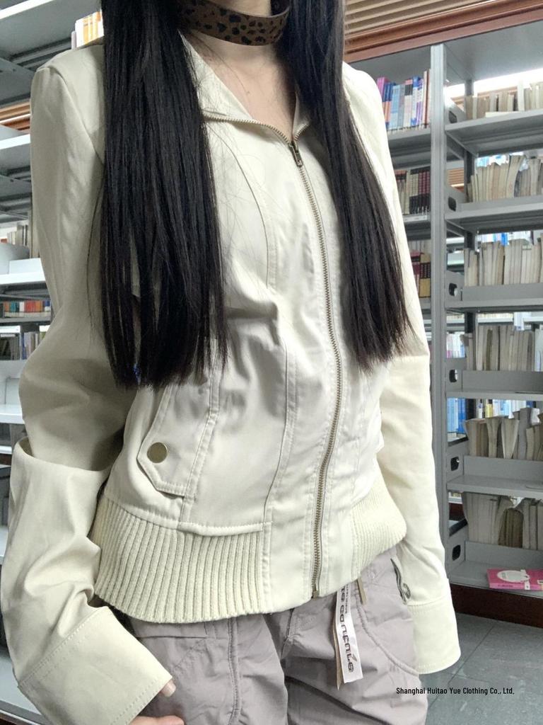 Korean Style Retro Stand Collar Slim Fit Jacket - Autumn 2025 Collection