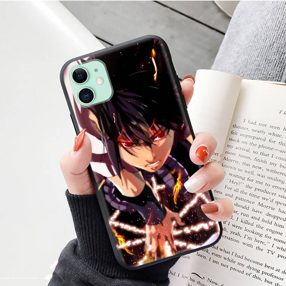 Black Case for iPhone 16 15 Plus 14 13 12 11 Pro 8 6 SE XR XS Max P30 Nova 5T Y5P Y6 Y7 Y8P Y9 Realme C30 C33 C31 W-80 Naruto Uchiha Sasuke