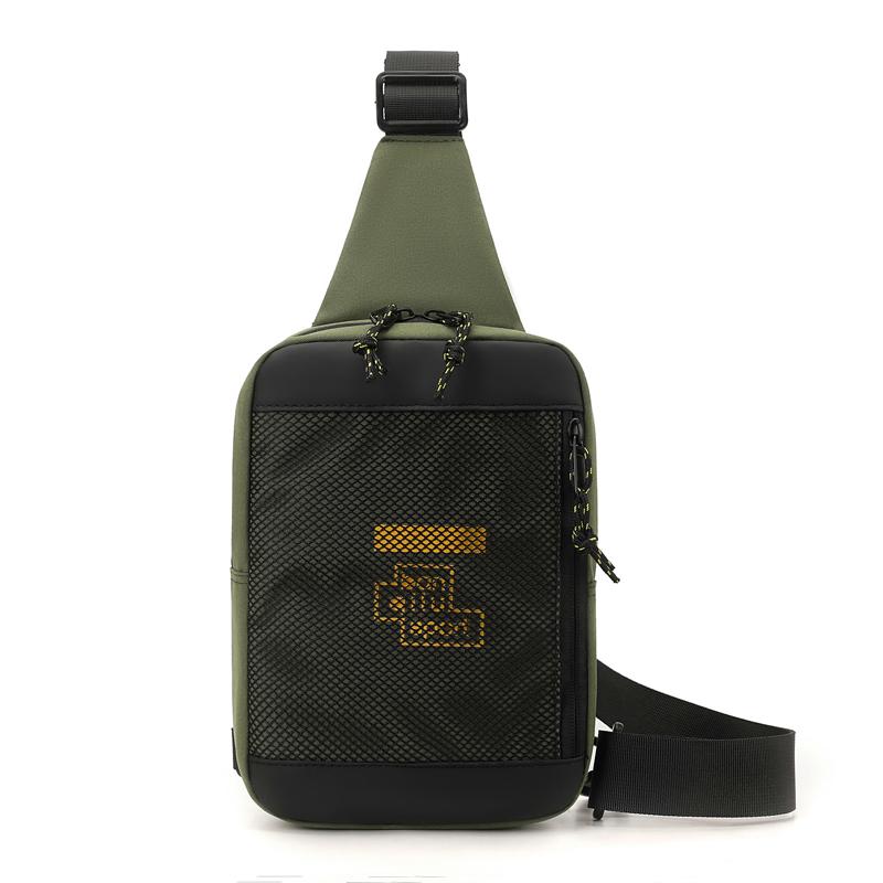 Men's Chest Bag Outdoor Sports Shoulder Bag Waterproof Lightweight Outdoor Crossbody Bag