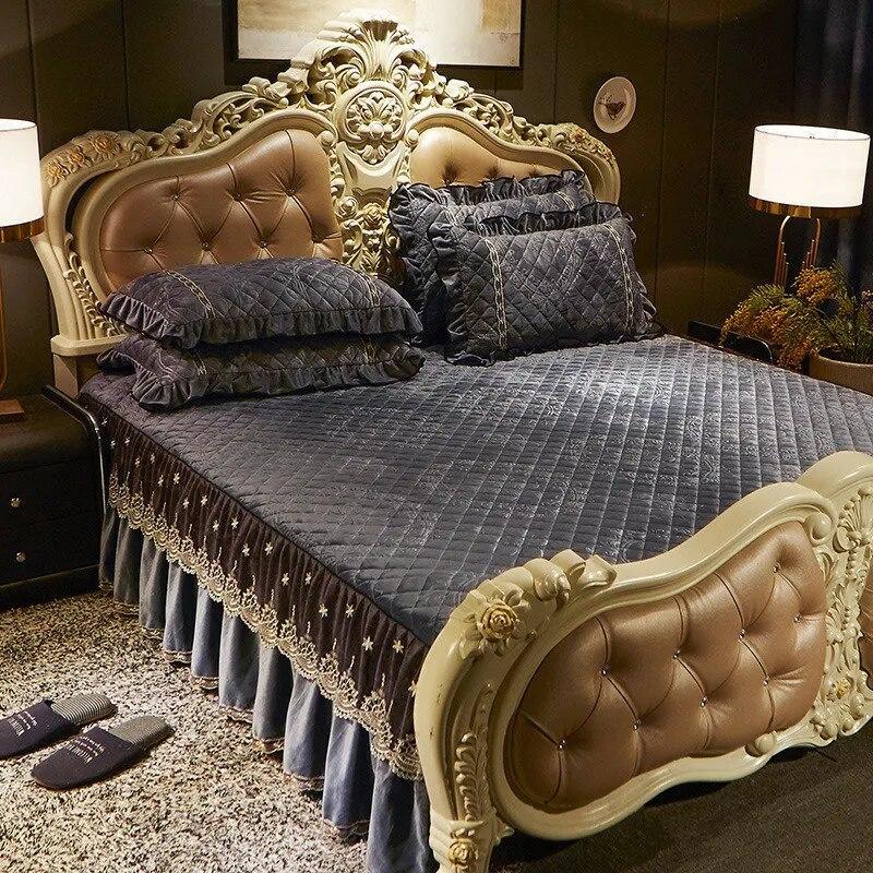 

AI WINSURE кружевное бархатное покрывало с вышивкой и рюшами, стеганое покрывало с двойным тиснением, королевская юбка, комплект, мягкие, теплые, 3 шт. 120x200cm 47x79inch