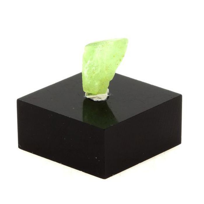 Pierres et Minéraux. Peridot. 2.40 ct. Skardu District, Baltistan, Pakistan.