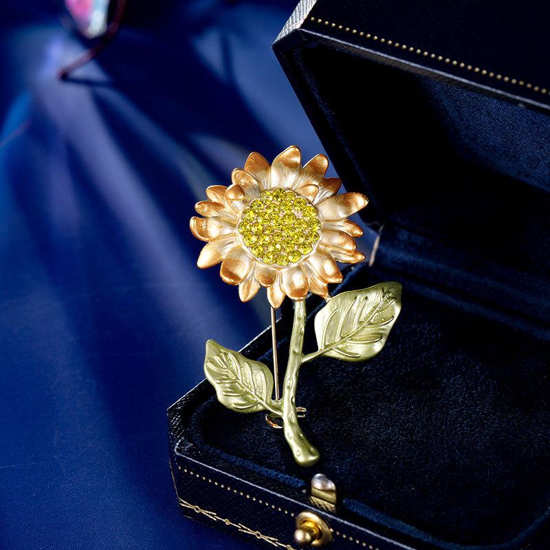 

Стильная и элегантная брошь-подсолнух креативная эмалевая картина маслом тренчкот украшение булавка свитер кардиган аксессуары золотой