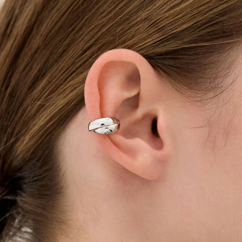 hyeres-lor Plump Twist Silver (W) Ear Cuff HL6E59629W9XXX