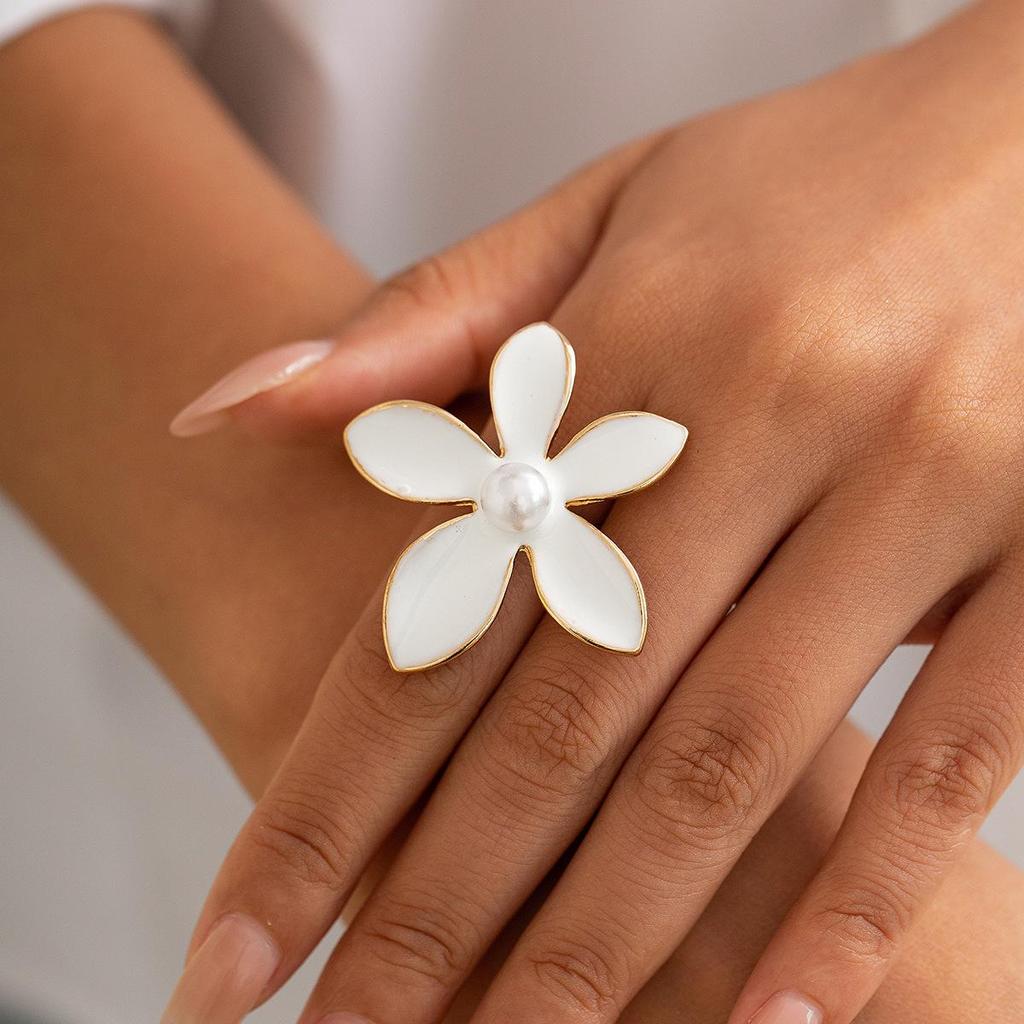 Summer Cavation Oil Dripping White Pearl Flower Ring Exaggerated Jewelry Gift Geometric Adjustable Metallic Starfish Rings for Women
