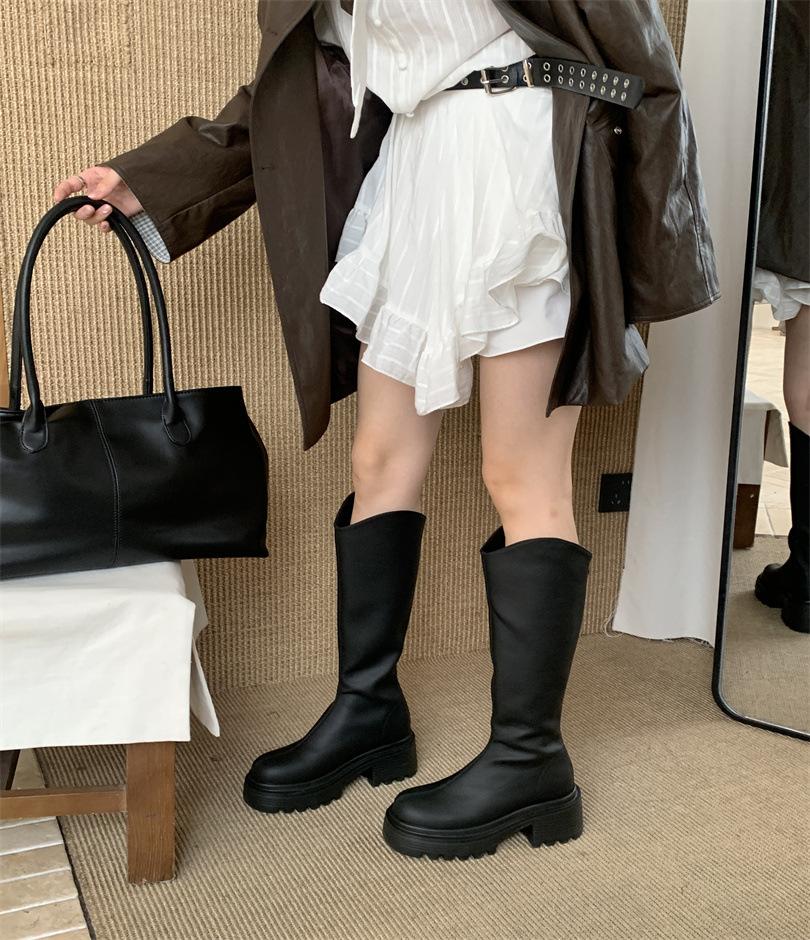 

Korean version of platform-soled knight boots, new long boots for women in autumn and winter 2025, small men but knee-high boots for women 39 чёрный