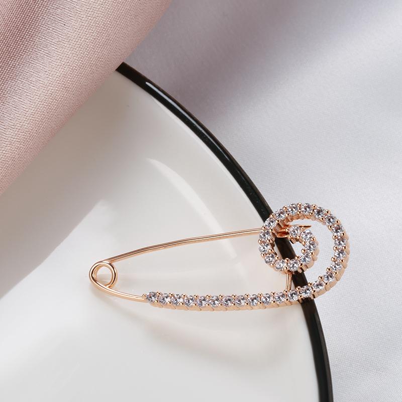 New  Rose Gold Fine Brooch For Women Creative Fashion Wedding Jewelry Unique Hollow Natural Zircon Boutonniere