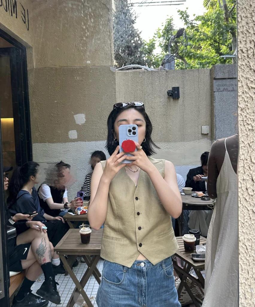 2024 Korean V-Neck Linen Slim Vest: Summer Sleeveless Single-Breasted Top