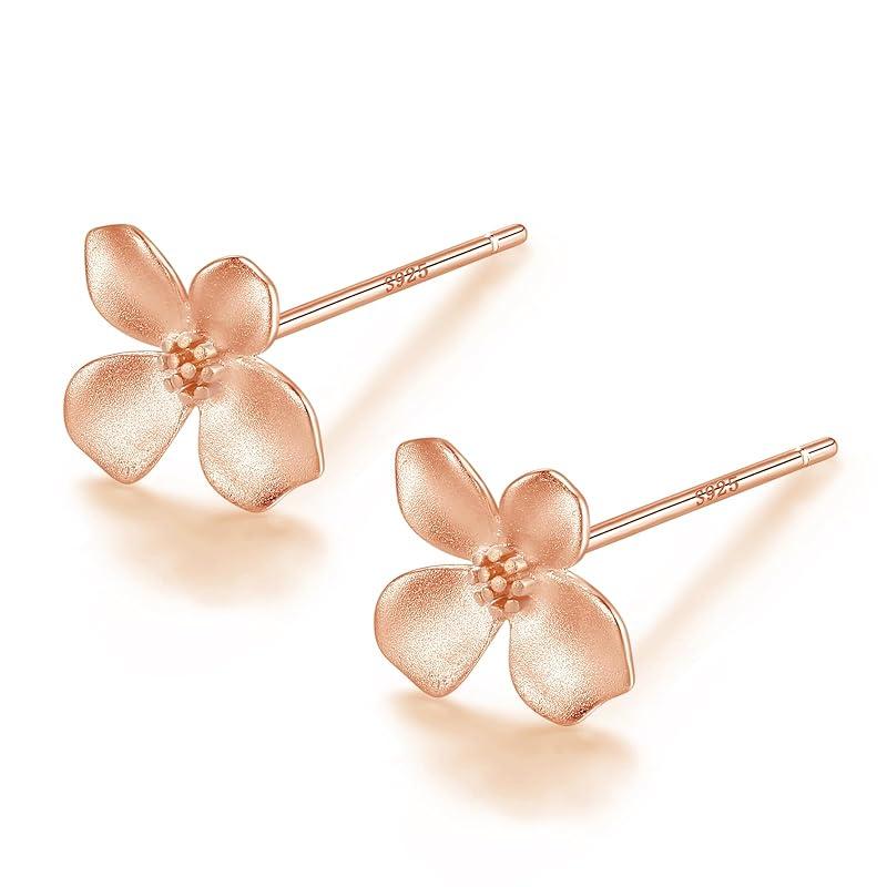 

earrings silver 925 Silver925 Compatible with metal allergies Hana mat flower elegance very happy gardenia gardenia flower Enjoy the joy Gorgeous