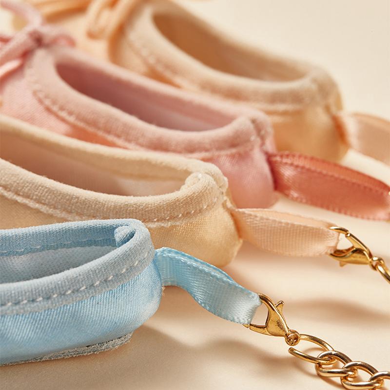 Satin Mini BallettSchuhe Schlüsselanhänger Spitzschuh BallettSchuh Form Spitzschuhe Schlüsselanhänger Abnehmbar Einfarbig BallettSchuh Schlüsselanhänger