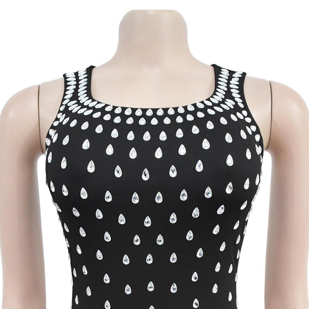 C7117 Fashion Women's Sleeveless U-neck Bodycon Dress with Hot Drilling, European and American Style.