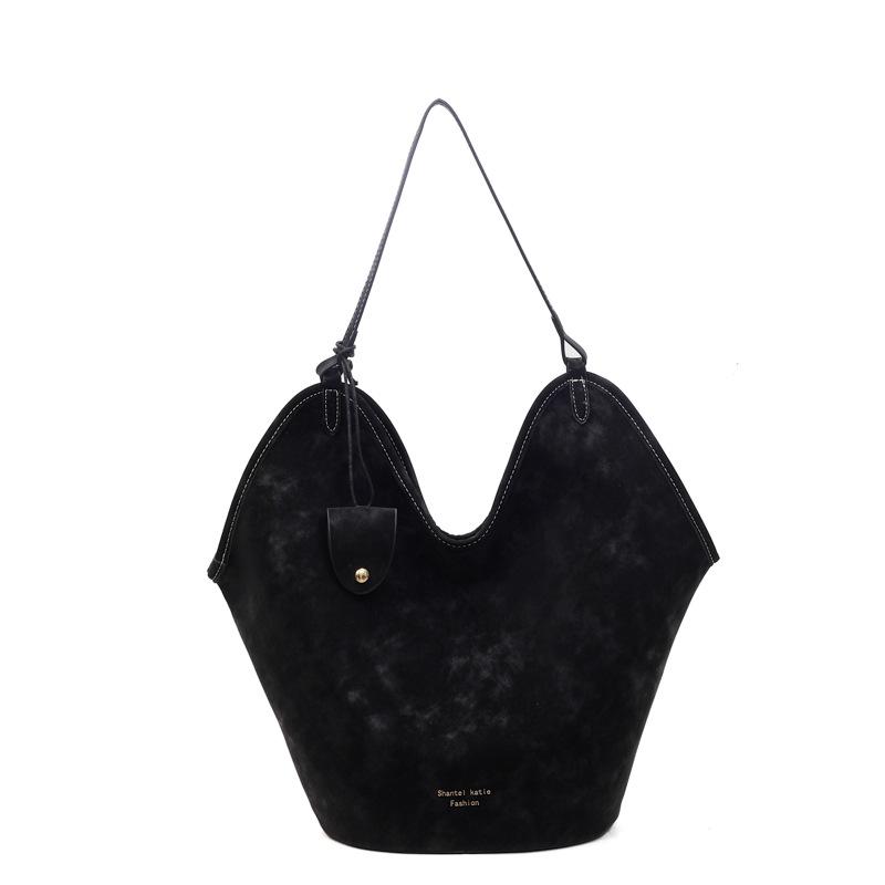 

Retro Women s Large Capacity Bucket Shoulder Bag - Versatile Lazy Style Underarm Tote чорний