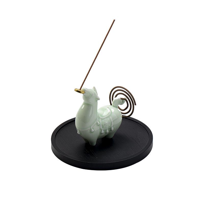 Charming Ceramic Horse Incense Holder: Cute Ornament & Tea Pet for Wealth Attraction