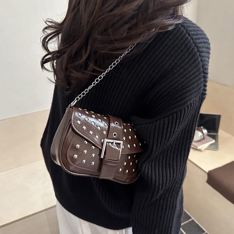 Yogodlns New Trend Fashion Spice Girl Rivet Personality Advanced Design Locomotive Shoulder Bag Punk Style Underarm Hobo Bag