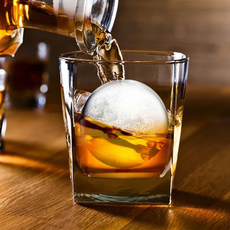 Whiskey Silicone Round Ice Hockey Mold Maker Large Spherical Ice Cube Ice Tray Grinder Suitable for Bar Home Kitchen Supplies