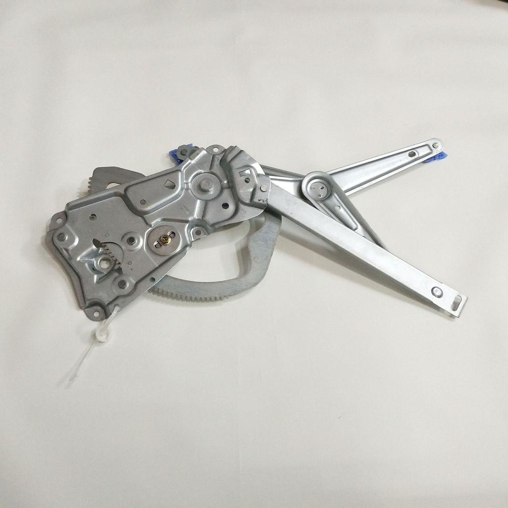 BMW Front Right Window Regulator Controller (Part 51331977610)