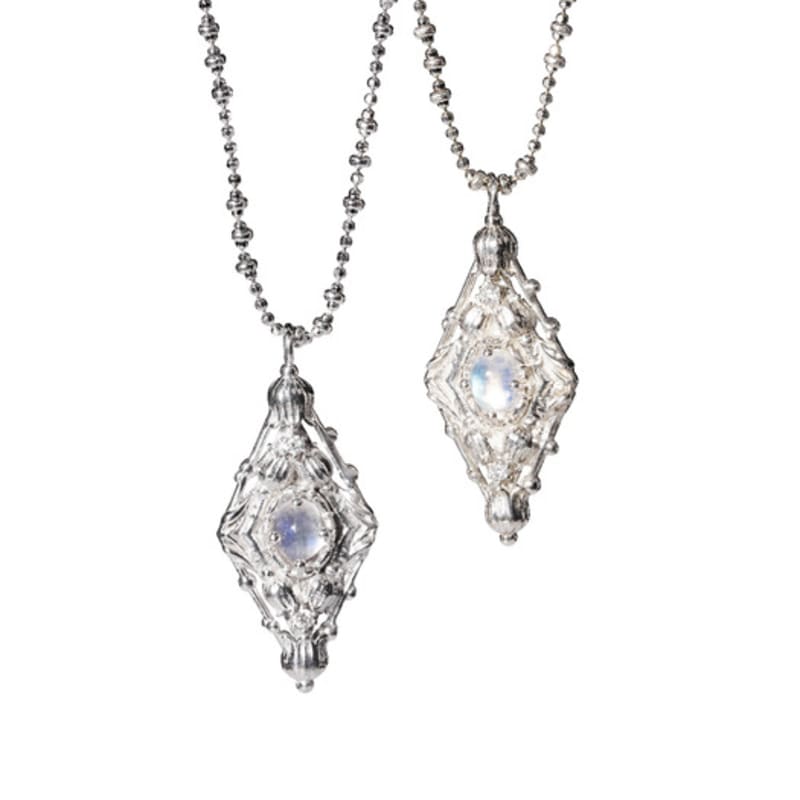 tomorrowobject 24SS. misty night. necklace 01