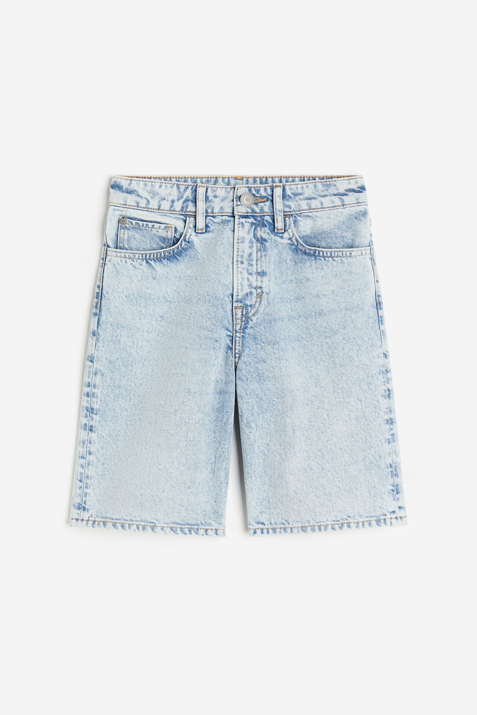 

Loose Fit Denim shorts