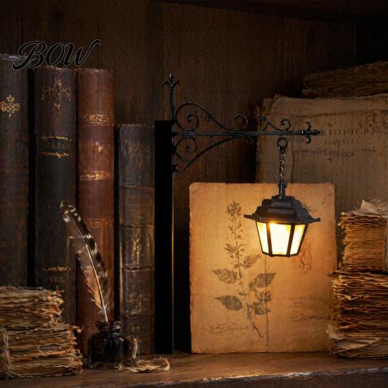 Fantasy Interior Decor Gift Ghost Bookshelf Light, Decorative Retro Lantern for Library Decor, Warm LED Vintage Reading Light Lamp Book Lovers, Gothic
