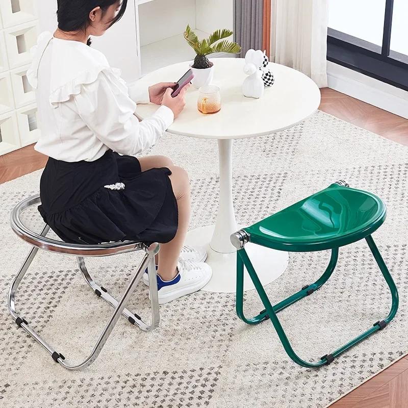 Foldable Acrylic Transparent Chair with Sturdy Metal Legs Perfect for Dining Office Coffee Shop Makeup Stool Light Luxury Style