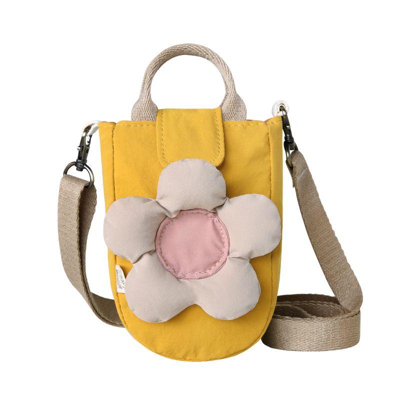 

Tricolor Patch Cute Japanese Style Summer Girls One-Shoulder Bag Flowers and Young Small Satchel-Turmeric