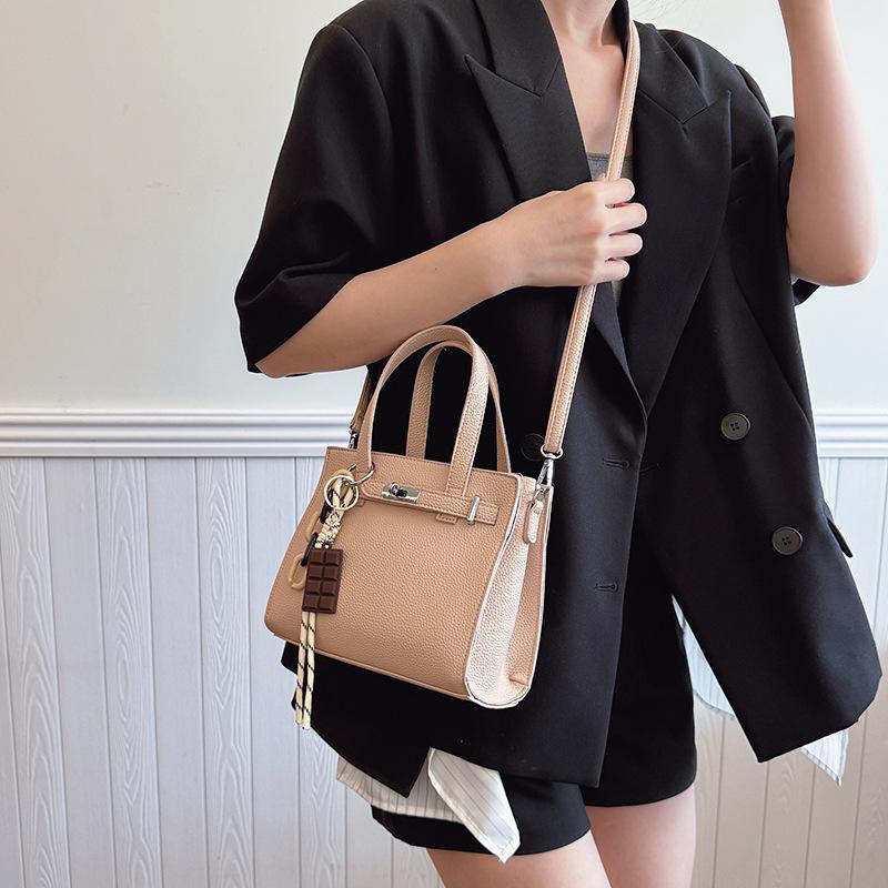 Lychee pattern hand carry small square bag women's 2025 spring Korean version tide high-end fashion shoulder bag casual messenger bag