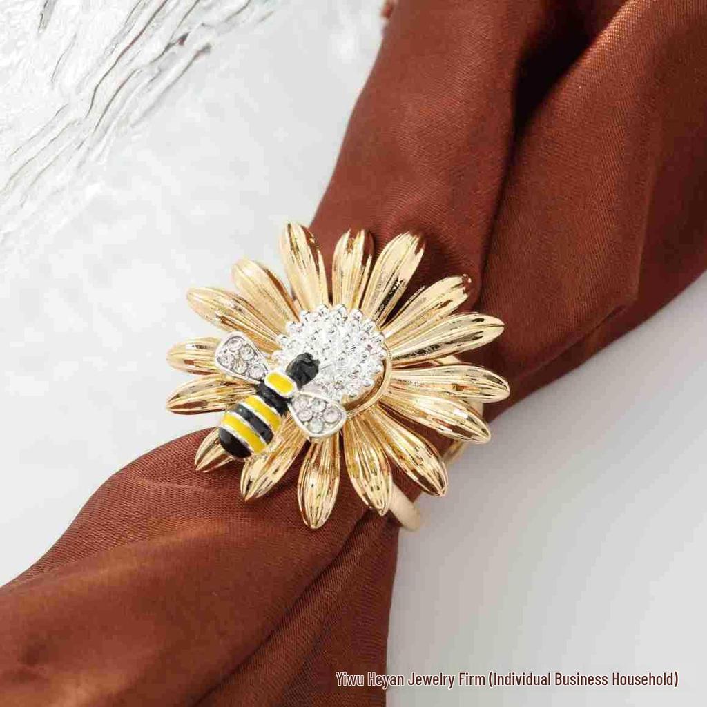 Honeybee Nectar Gathering Pastoral Style Scarf Magnetic Buckle – Cute Everyday Accessory