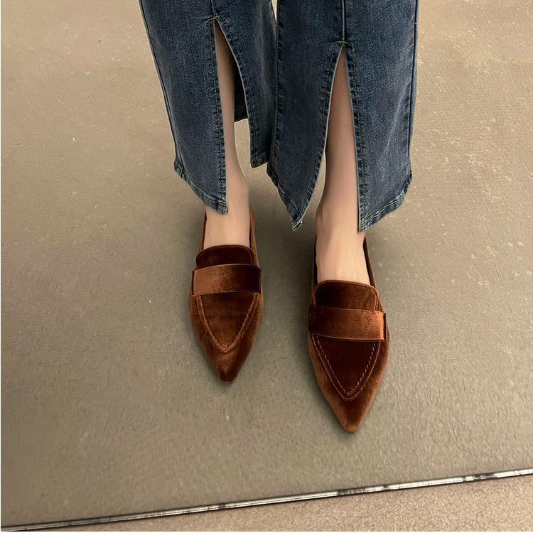 2025 Korean Style Pointed Toe Square Heel Slip-on Women's Fashion Flats