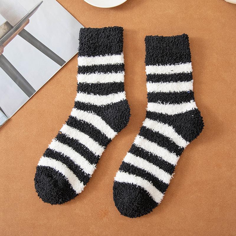 Men Winter Thickened Stripe Simple Not To Drop Hair In The Tube Floor Sleep Socks