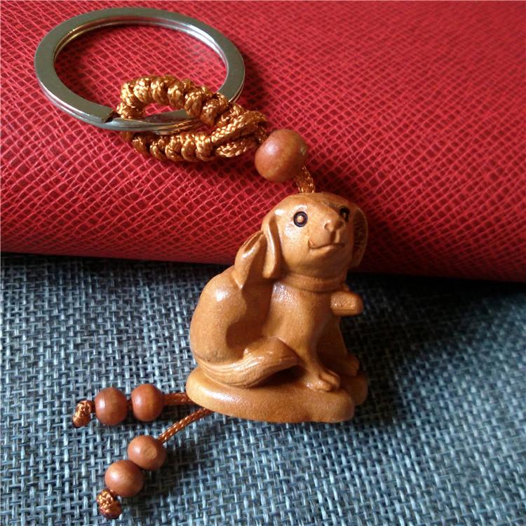 The Twelve Zodiac Keychains, Skillfully Carved from Mahogany, Are Exquisite Three-dimensional Gifts and Popular Sellers At Night Markets.