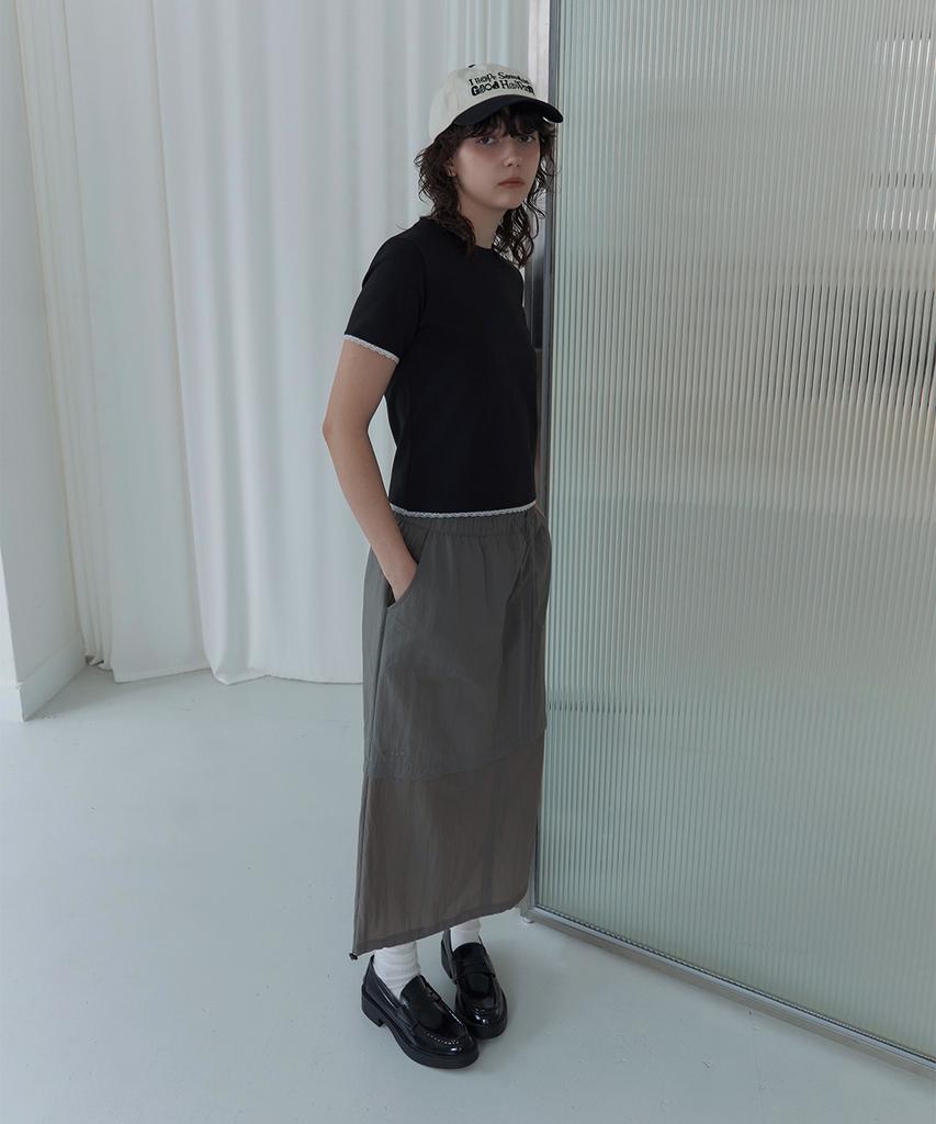 Epeueidi Tiered Skirt (Grey)