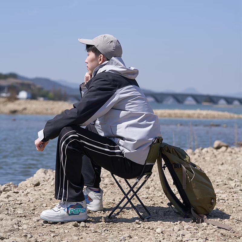 Mobi Garden Ultralight Folding Fishing Stool with Backrest