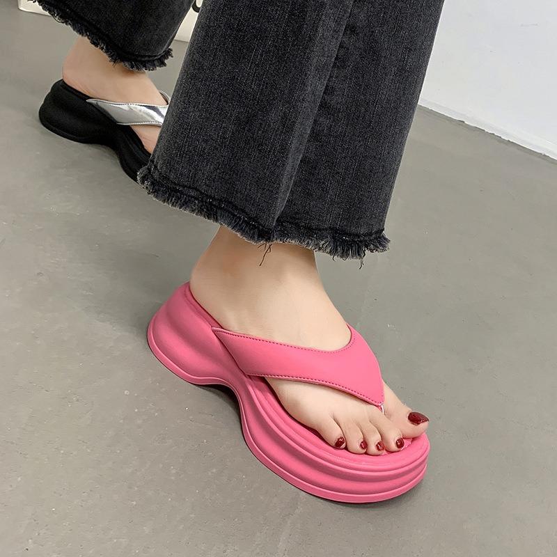 Flip-flops Summer Fashion Shoes for Women Small-sized Shoes Thick-soled Beach Flip-flops