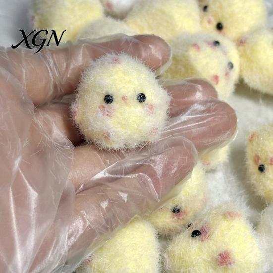 Food-grade Safe Toy 2PCS Squeeze Mini Chick Shape Soft Pinch with Fluffy Handheld Calming Coating Stress Relief Fidget Keychain Pendant