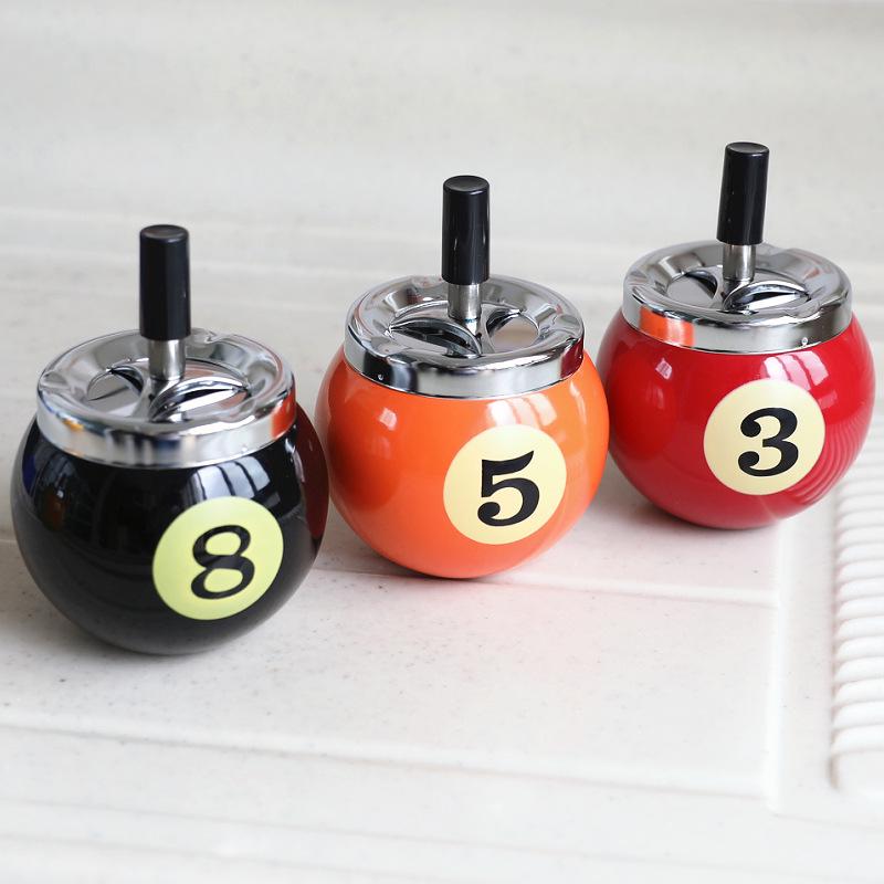 Large Star Moon Billiards Ashtray with Lid - Creative Anti-Fly Metal Iron Decor