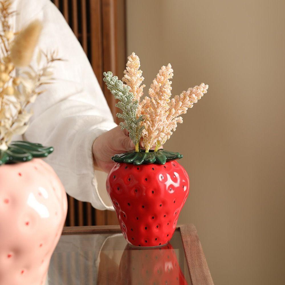 High-End Strawberry Ceramic Vase Cute Simulation Strawberry Ornaments Living Room