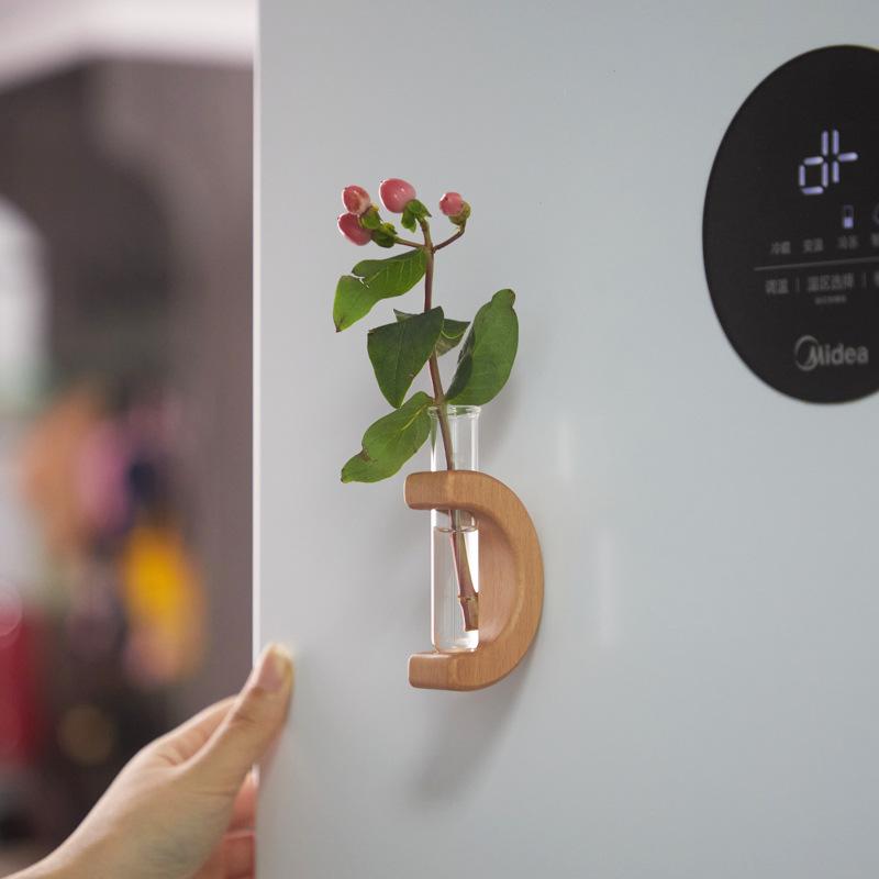 Massivholz-Vase Magnetischer Kühlschrankaufkleber Kühlschrankmagnet DIY Dekorationen Magnetischer Nachrichtenaufkleber Grüne Pflanze auf Küche Geschenk