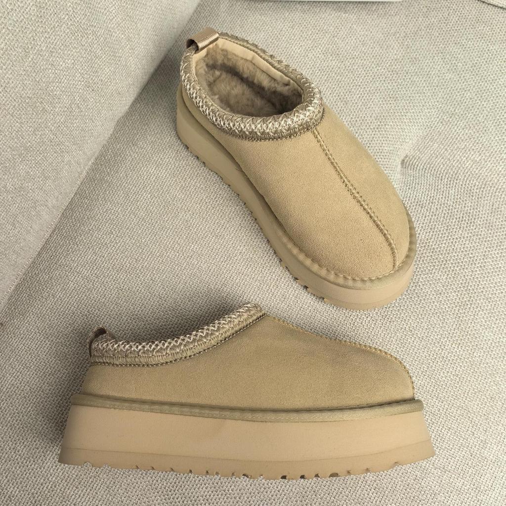 Women's Ethnic Style Cowhide Snow Boots with Thick Sole (2025)