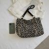 New Fashion Tote Bags Shopping and Travel Canvas Bags Women Popular Handbags Large Capacity Leopard Shoulder Bags