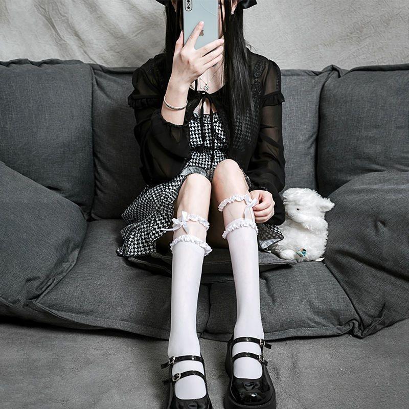 

Lolita Lace Bow Calf Socks Velvet Women S Medium Tube Socks Knee Japanese Student Black And White Silk One size fits all
