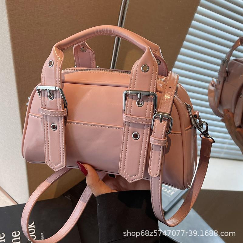 Small bag women's 2025 new high-end sense portable Boston bag leisure niche design shoulder bag fashion crossbody bag