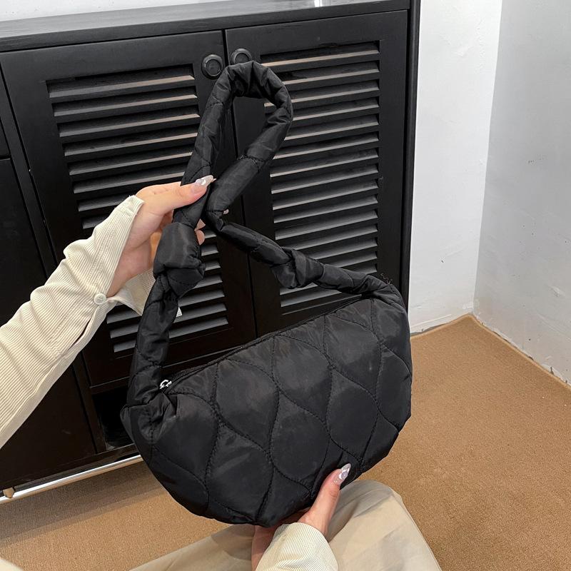 Bag Large Capacity Single Shoulder Oblique Span Dumpling Bag Embroidered Grid Nylon Moon Bag Retro Fashion Girl Bag