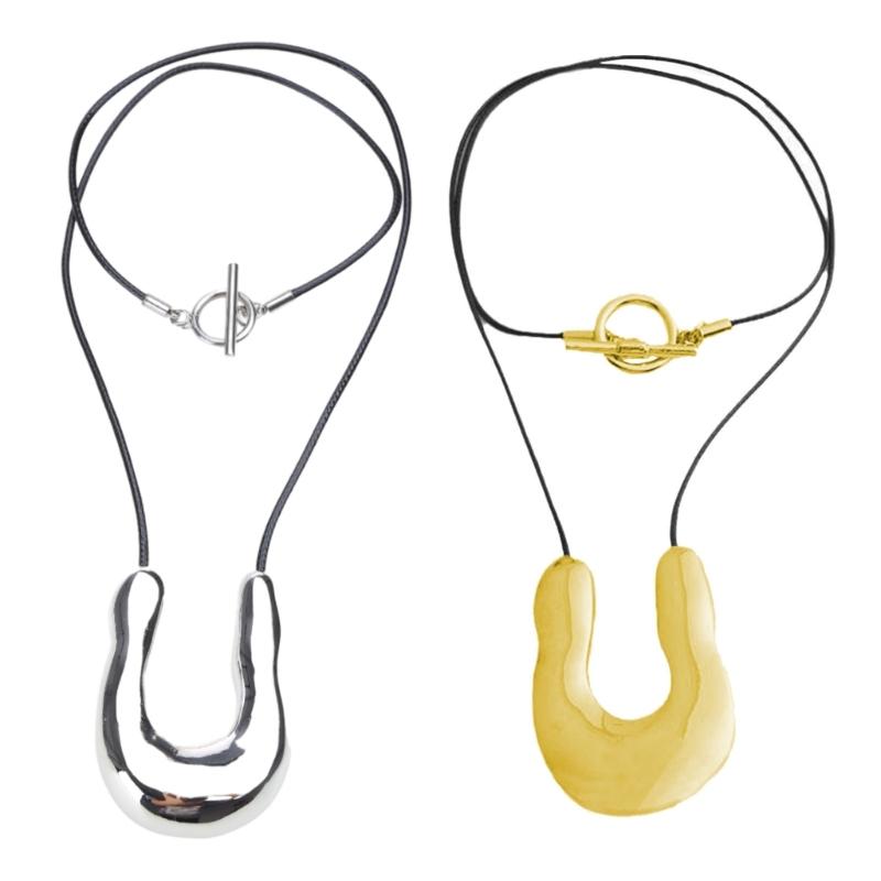 U-Shaped Horseshoe Pendant Necklace Simple Clavicle Chain Alloy Material Birthday Gift for Women Girls Choker Necklace