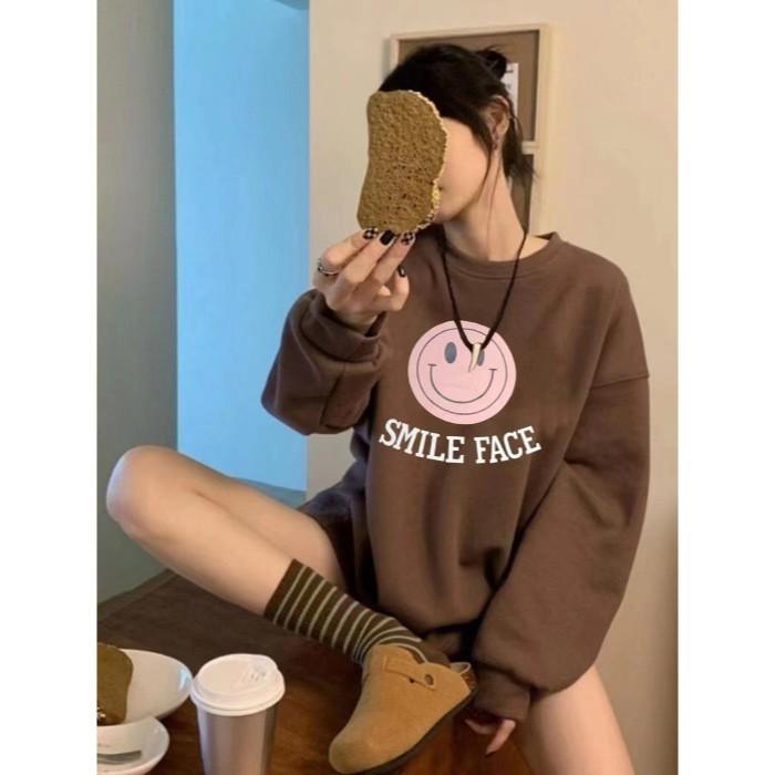 Smiley face print long-sleeved crew neck sweater women's loose casual large size simple and cute age-reducing women's