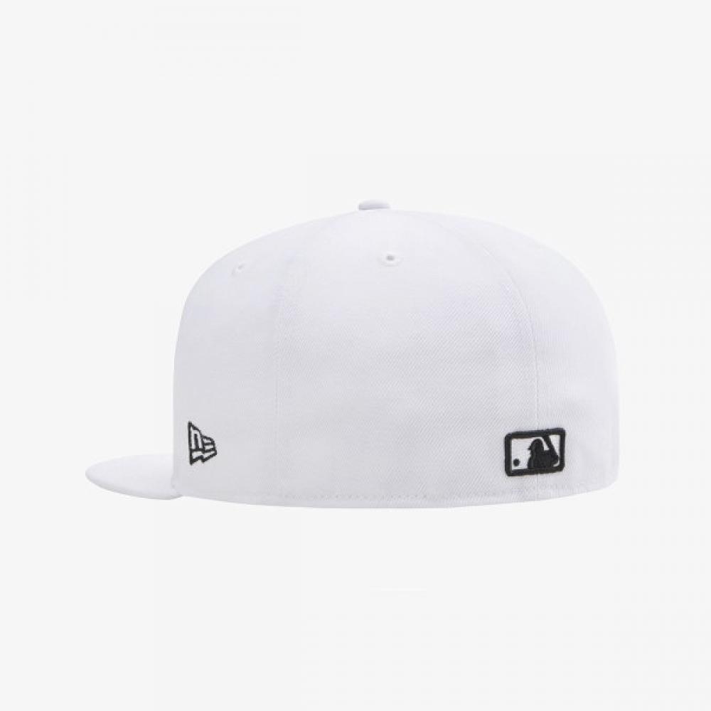 New Era Mlb La Dodgers Podstawowa czapka Fitted Optic White 15131700