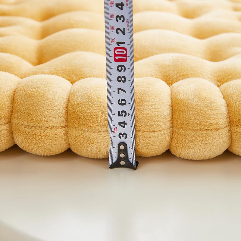 Large Biscuit Futon Tatami Cushion: Comfortable Floor and Chair Pad for Long Sitting Sessions